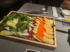 -左庭右院鲜牛肉火锅黑金店(陆家嘴中心店)