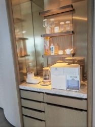 -英芬国际月子中心(岛屿度假月子·洲至奢选香岚店)
