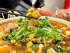 -李双猪·小龙虾·烧烤·羊肉煲(乐山店)
