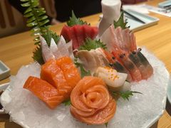 -花和海鲜自助(梅江店)