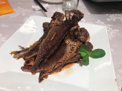 -品悦酒店(三林古镇店)