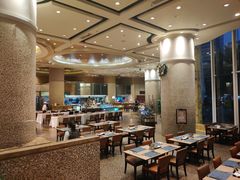 大堂-怡聚轩全日制自助餐厅(大中华喜来登酒店)