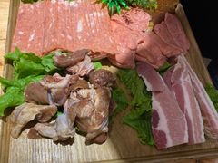 -极简·炭火烤肉主题餐厅·龙虾烧烤·烤羊排(宝龙店)