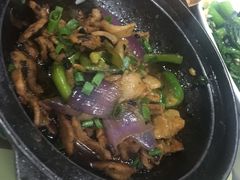 -钱大妈海鲜饭店(保利林语店)