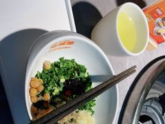-吃城都·鱼蛙火锅(西玉龙街店)