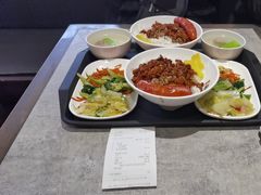 -大食代美食广场(上海中心店)