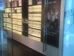 -LensCrafters亮视点(东方新天地店)