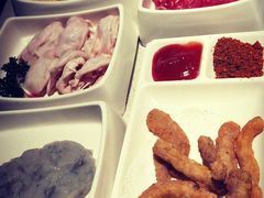 -海底捞火锅鲜切牛肉主题店(长寿路店)