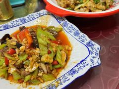-荆九爷爆炒桥头三嫩(云南北路店)