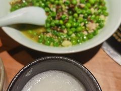 -吃饭皇帝大(长宁龙之梦店)