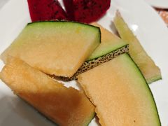 -金马门国际美食百汇(珞喻路店)