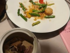 -尚一汤·粤菜海鲜(环球港店)