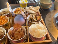 -菌自由丨野生菌火锅特色庭院餐厅(丽江古城店)