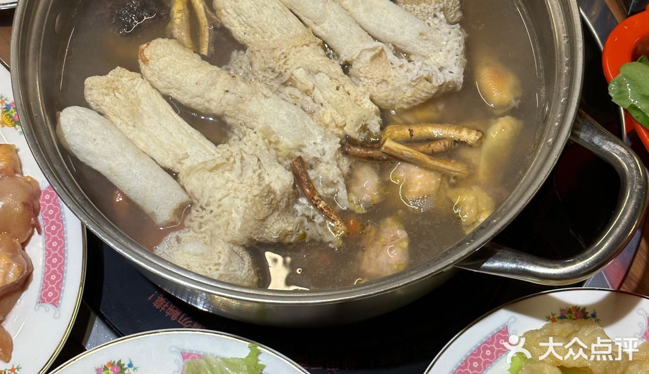 天津新开的！！五指毛桃锅太鲜了！！