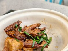 -郑猛记石岐鸽主题餐厅(长江店)
