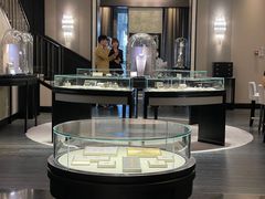 -梵克雅宝(国贸商城店)