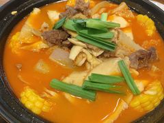 襄阳砂锅牛三鲜-莲餐厅·湖北菜·藕汤是头牌(愚园路店)