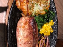 烤鱿鱼与蒜香鸡排拼盘-萨莉亚意式餐厅(华泾天街店)