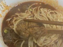 -易毛特色牛肉面(解放碑步行街店)