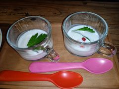 -动动咖啡清真西餐厅