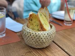 餐前面包Bread-Golden Lily河内巴黎法越料理餐厅(建国西路店)