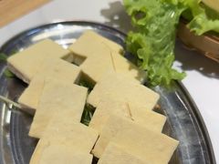 -王奋斗贵州酸汤牛肉火锅