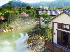 -水底山庄园温泉