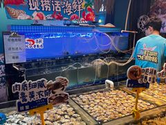 -领鲜活海鲜榴莲自助火锅(东门店)