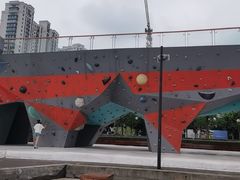-滨江攀岩