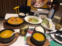 -粤小馆(天安云谷店)