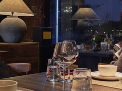 -九月里.自由花园餐厅