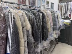 -布瑞琳洗衣(西堤红山店)
