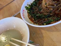 -重庆小面·抄手(解放碑好吃街店)