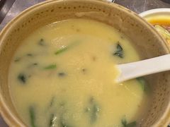 老济南甜沫-闫府私房菜·百年鲁菜(恒隆店)