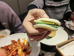 -海派悦庭·海胆烧麦·新融合菜(凯德广场店)