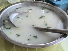 雪野鱼头汤-雪湖煜辰鱼头老店(雪野湖店)