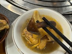 -阿山卓·野生菌火锅·纳西火塘烤肉