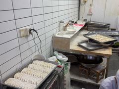 -草桥清真牛肉锅贴扁食店