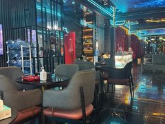 -屋有岛沉浸游戏旗舰店(中山公园店)