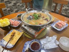 -牧人巷子·大锅羊汤·暴走牛骨(大成路店)