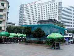 周边环境-上海市第十人民医院(总院)