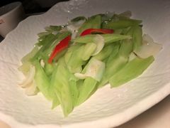 -吴越荣记苏州菜·松鼠桂鱼 100% 活鱼现做(月光码头店)