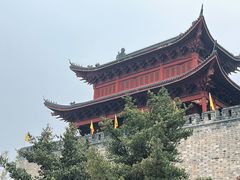 -巴陵广场