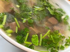 馋口鸭血汤-馋三尺蟹粉小笼(人民广场店)