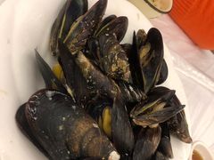 -渔中舟海鲜大排档(普陀沈家门店)