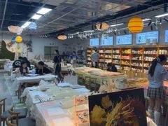 -郑在DIY·潮玩银饰绘画手作(中央大道旗舰店)