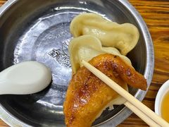 -锅贴大王南翔小笼(临沂二村店)