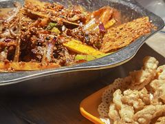 -嘎嘎鸭下巴·爆辣干锅(明教寺店)