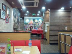 大堂-达美乐比萨(商城路店)