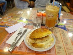 猪扒菠萝包-金华冰厅